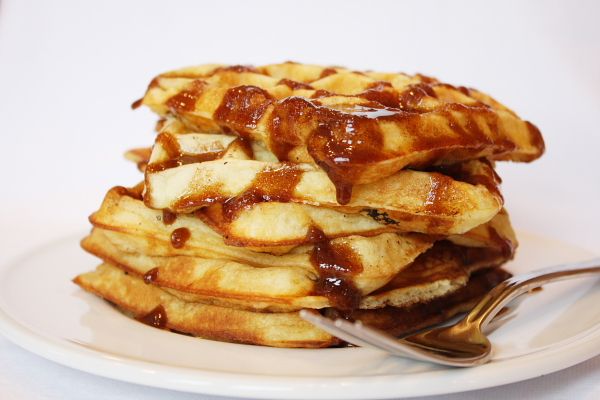 Cinnamon-Roll-Waffles-31.jpg