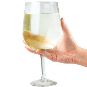 l_giant_wine_glass.jpg