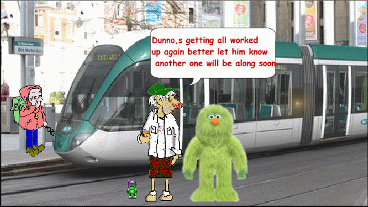 little green dude.gif