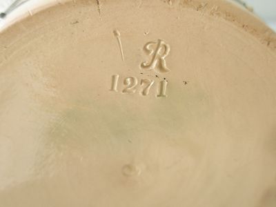 pot2 small.jpg pot2 small.jpg