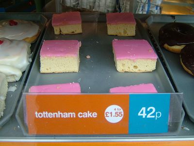 Tottenham_cake.jpg