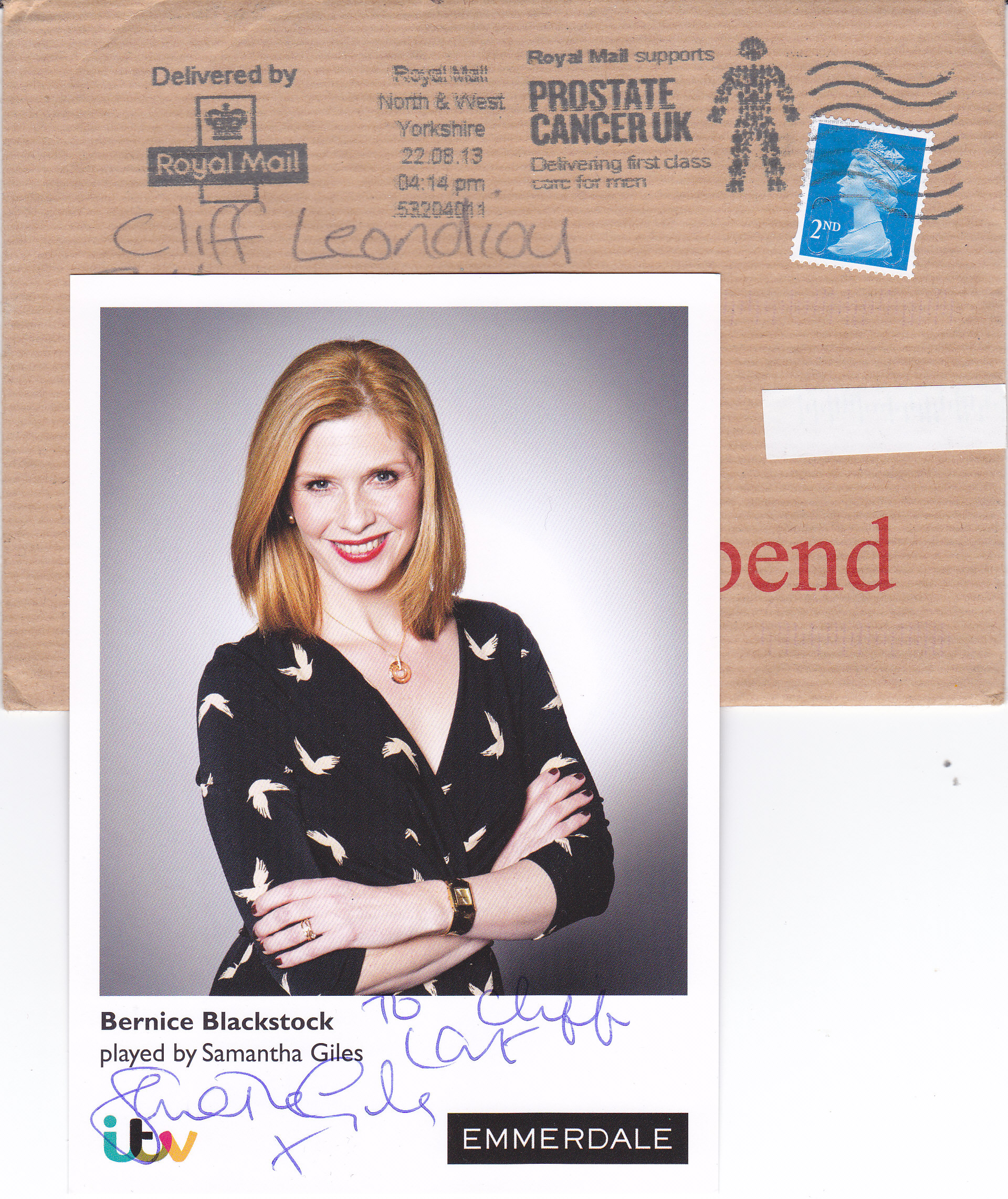 samantha giles 24 aug 2013.jpg