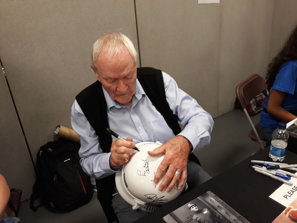 Julian Glover ( General Veers )