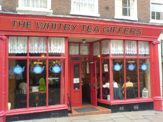 Whitby004 1 petal PNG.png