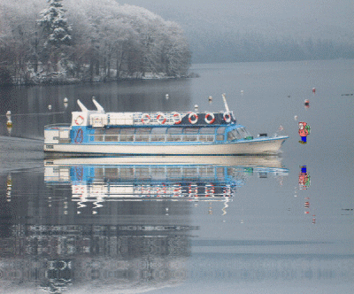 Windermere Dunno GIF GIF 400.gif